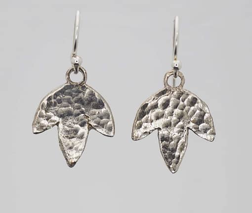 E630 Small Solid Hammered Leaf Earrings