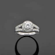 R922 Nazar white gold ring with a center diamond